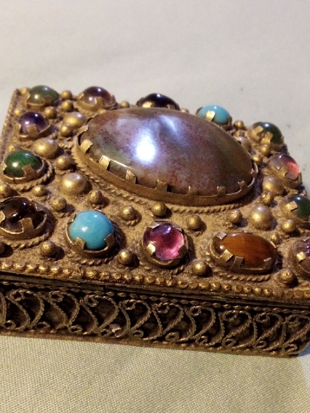 Gold-Brass Tone Multicolor Stone Jewelry Box - Picture 5 of 9